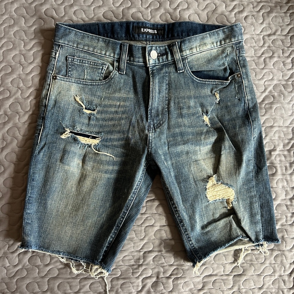 Men’s Express Slim Shorts Size 32